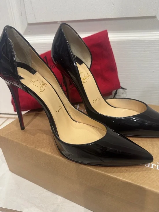 Christian Louboutin Black Patent Leather Pointed Stiletto Pumps with Red Sole - Picture 6 of 7
